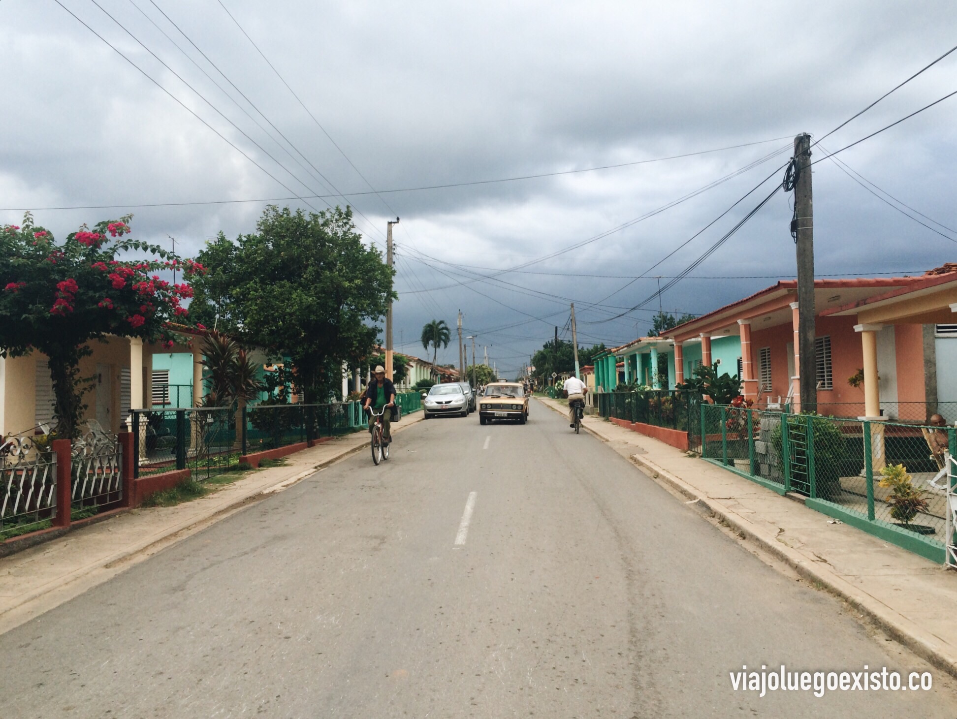  &nbsp;Calle paralela a la principal, llena de casas con mucho encanto.&nbsp; 