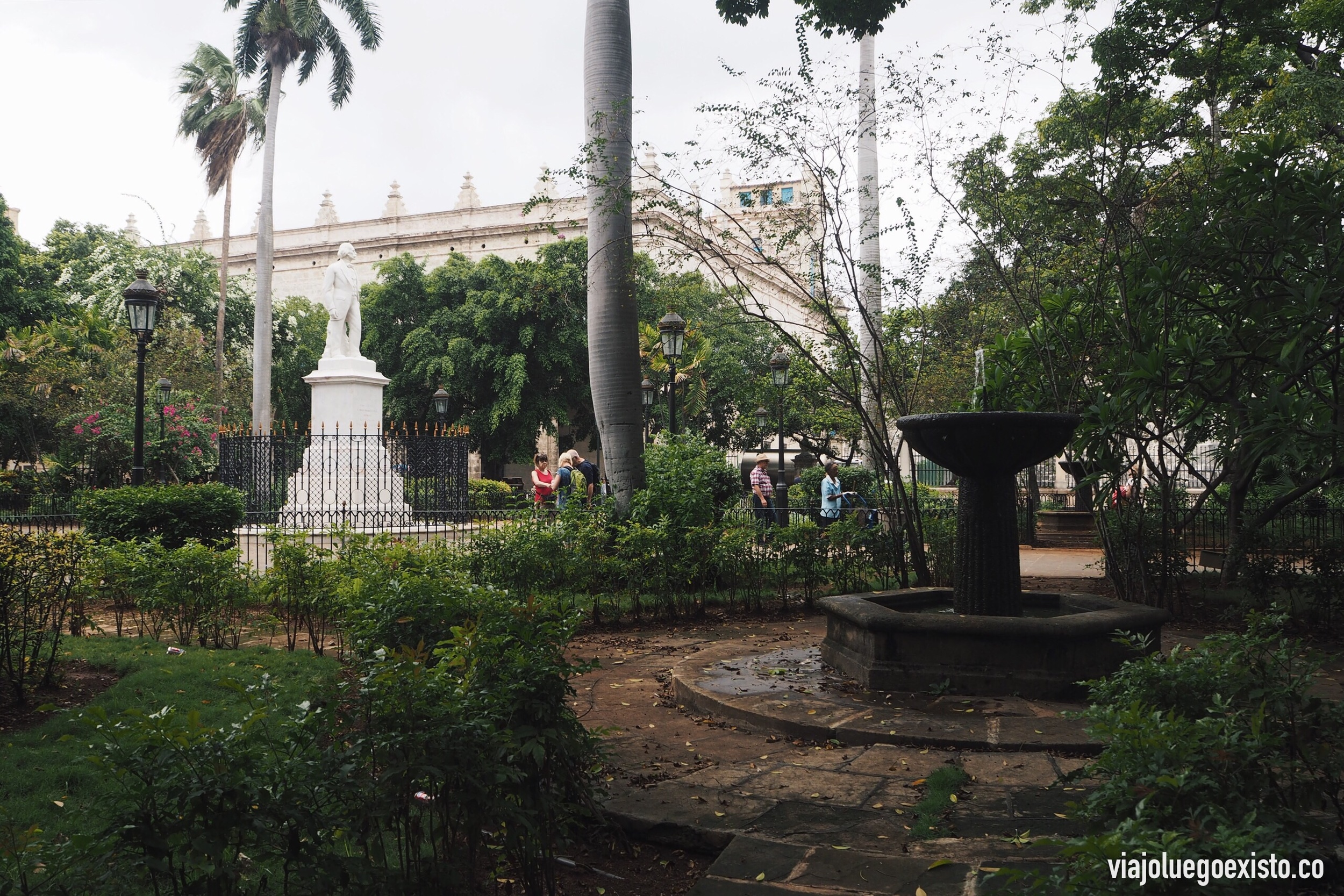  Plaza de Armas en La Habana Vieja.&nbsp; 
